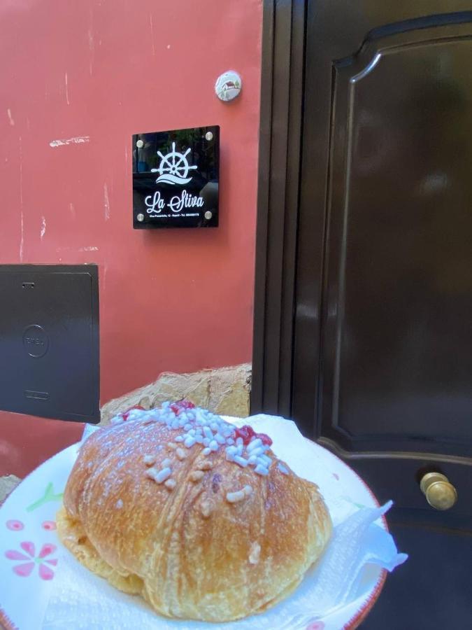 La Stiva In Centro Storico Appartement Napels Buitenkant foto